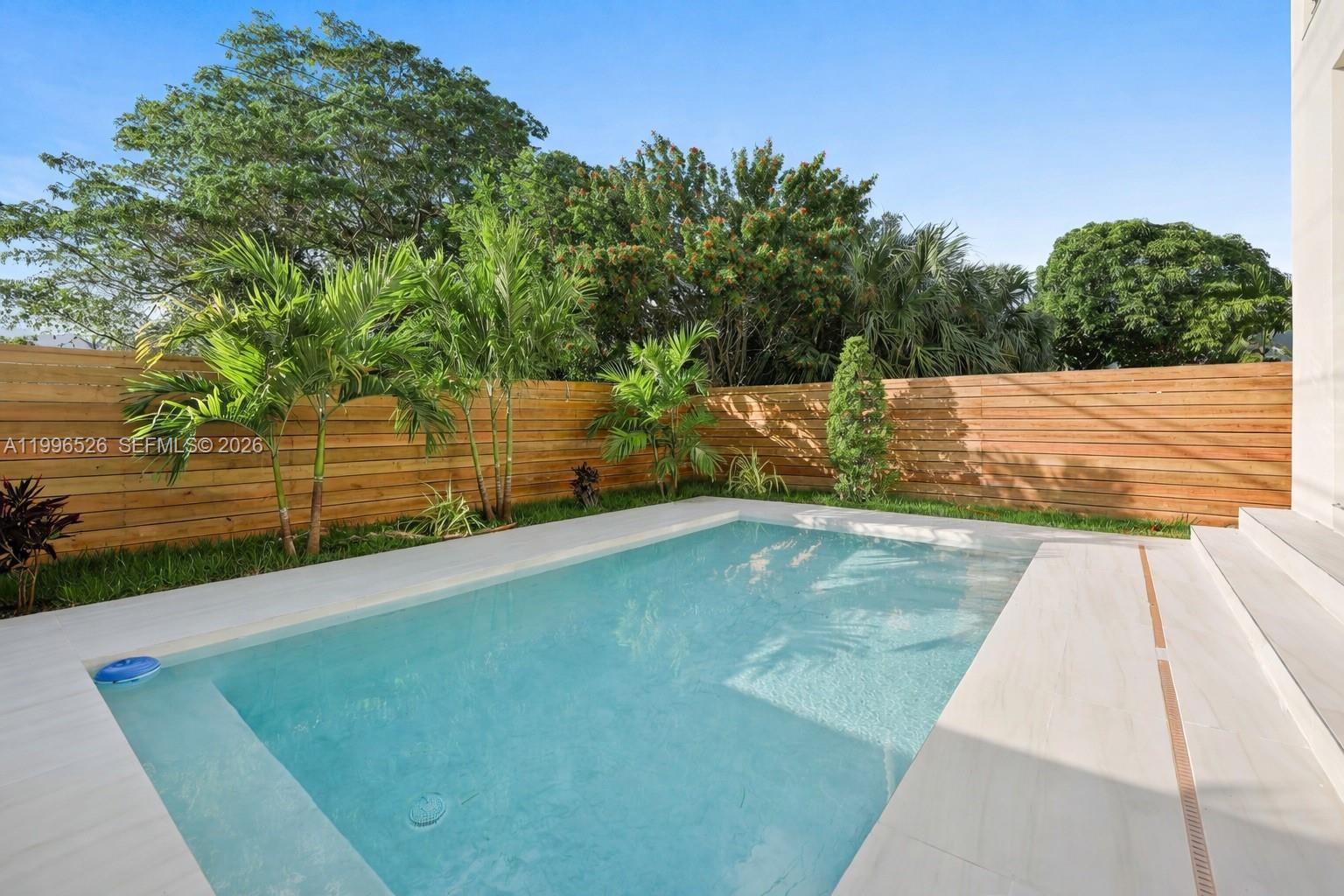1337 NE 13th Ave #1337, Fort Lauderdale FL 33304