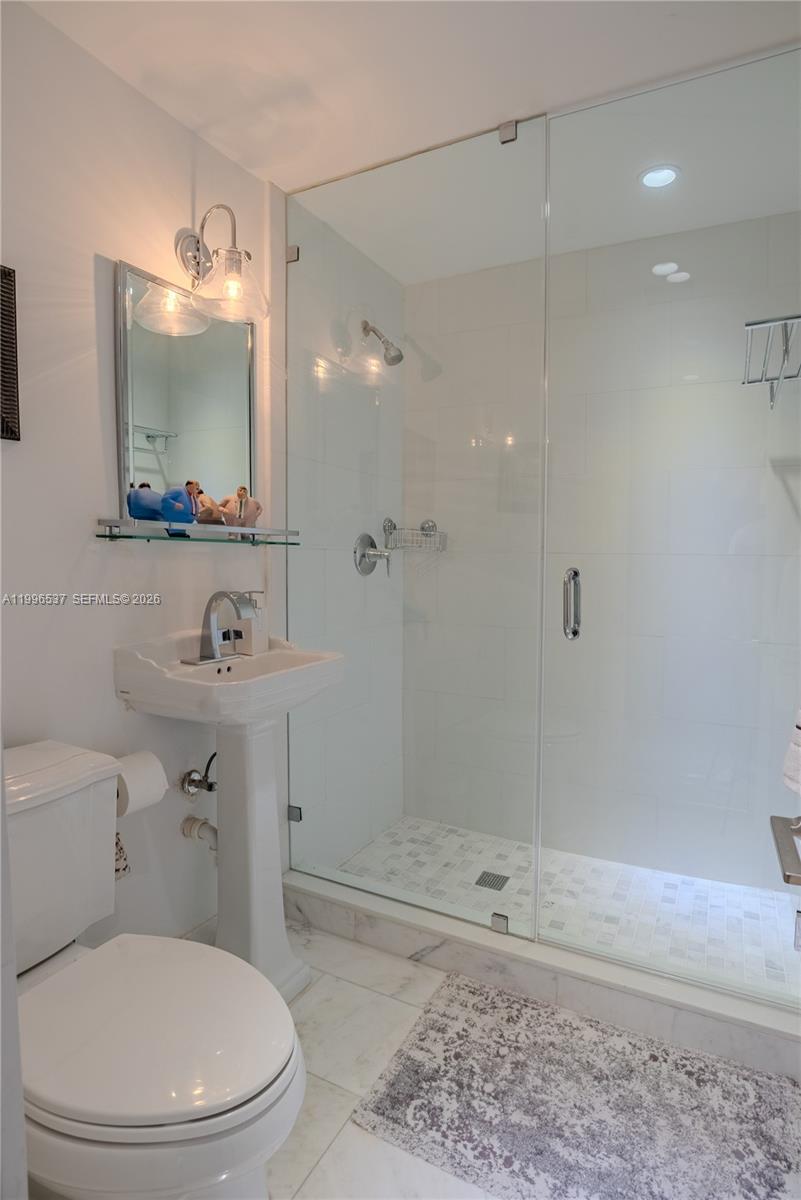 231 Fluvia Ave #0, Coral Gables FL 33134