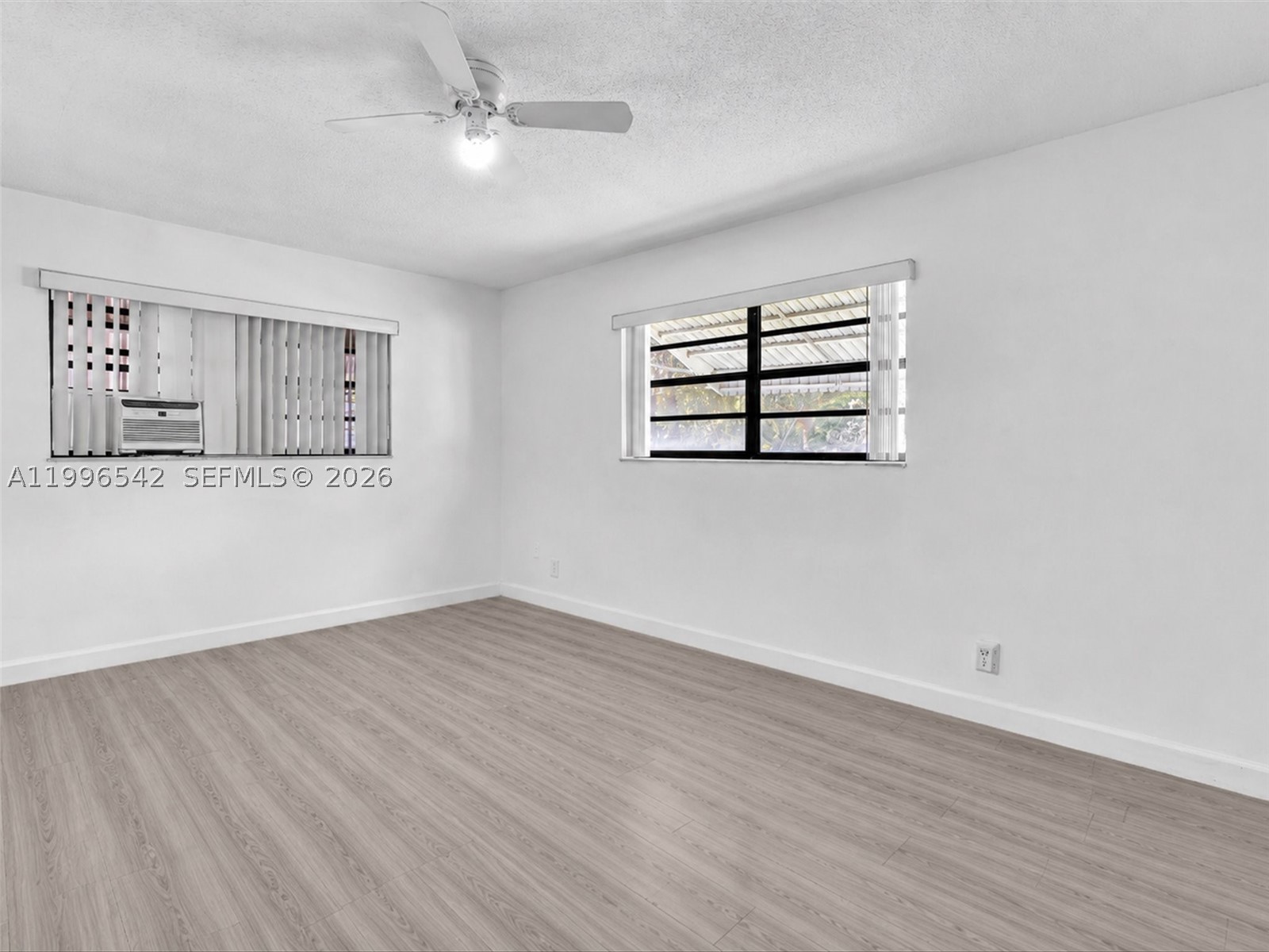 Dania Beach FL 33004 - A11996542