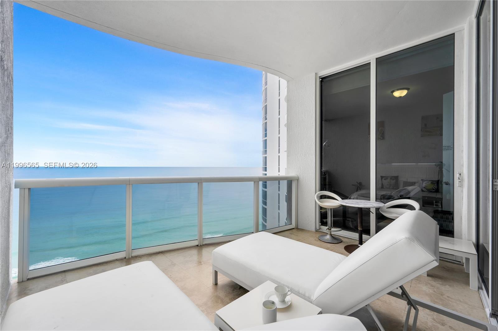 15901 Collins Ave #2104, Sunny Isles Beach FL 33160