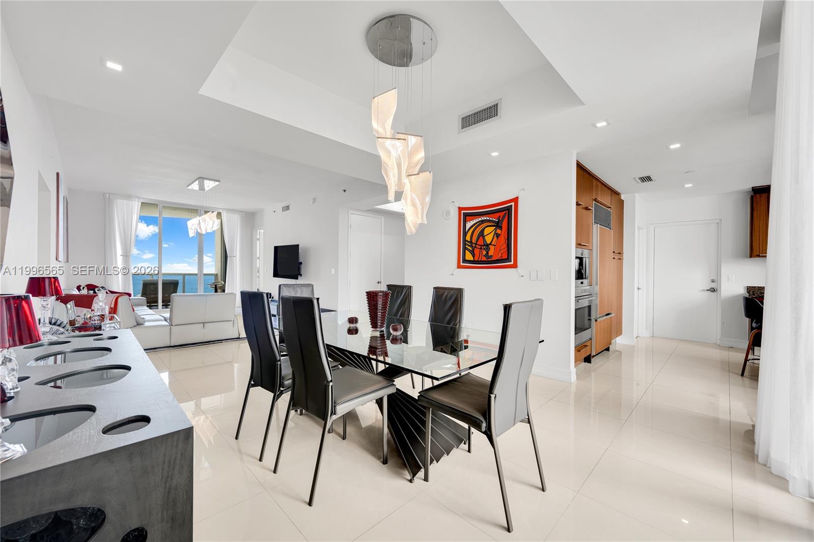 15901 Collins Ave #2104, Sunny Isles Beach FL 33160