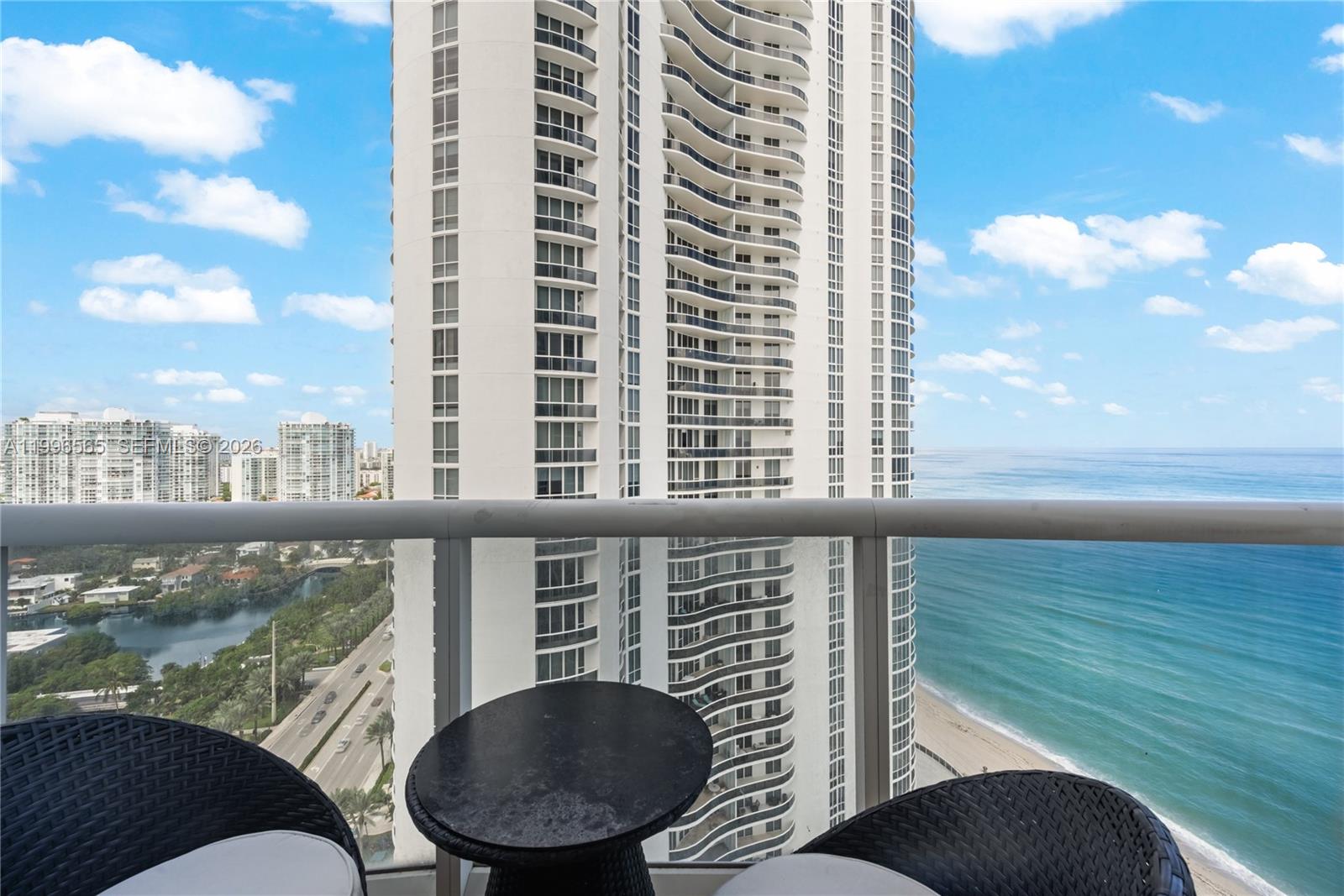 15901 Collins Ave #2104, Sunny Isles Beach FL 33160