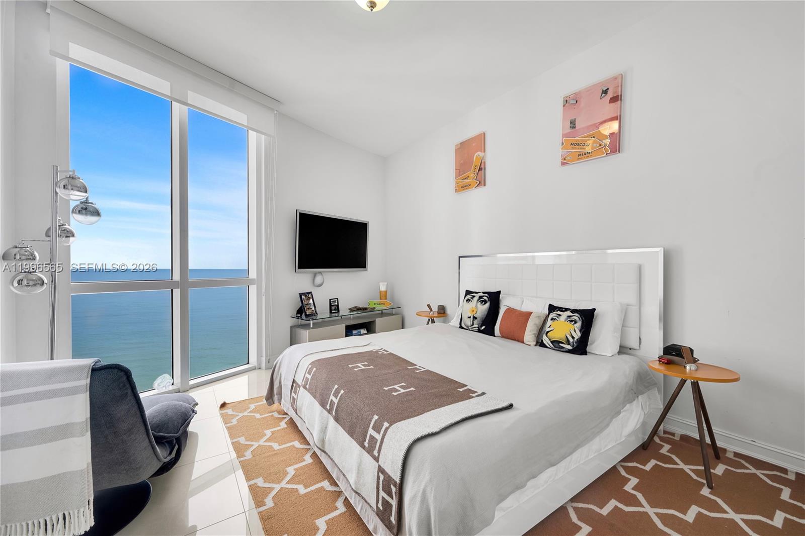 15901 Collins Ave #2104, Sunny Isles Beach FL 33160