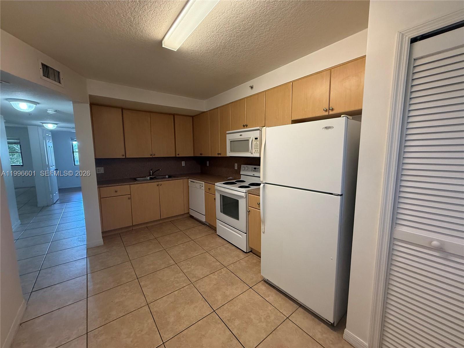 22901 SW 88th Pl #205, Cutler Bay FL 33190