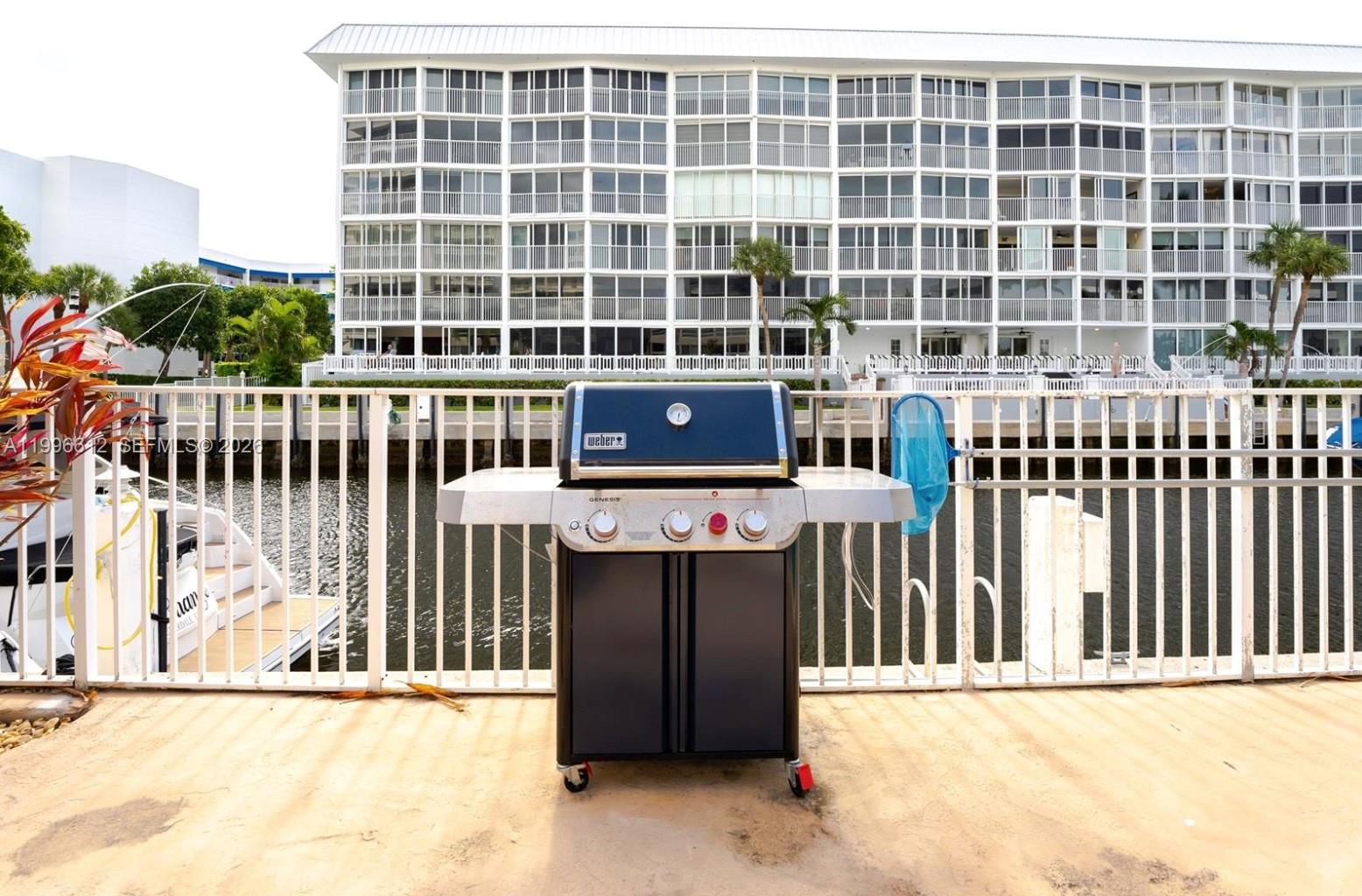 3090 NE 48th St #7, Fort Lauderdale FL 33308