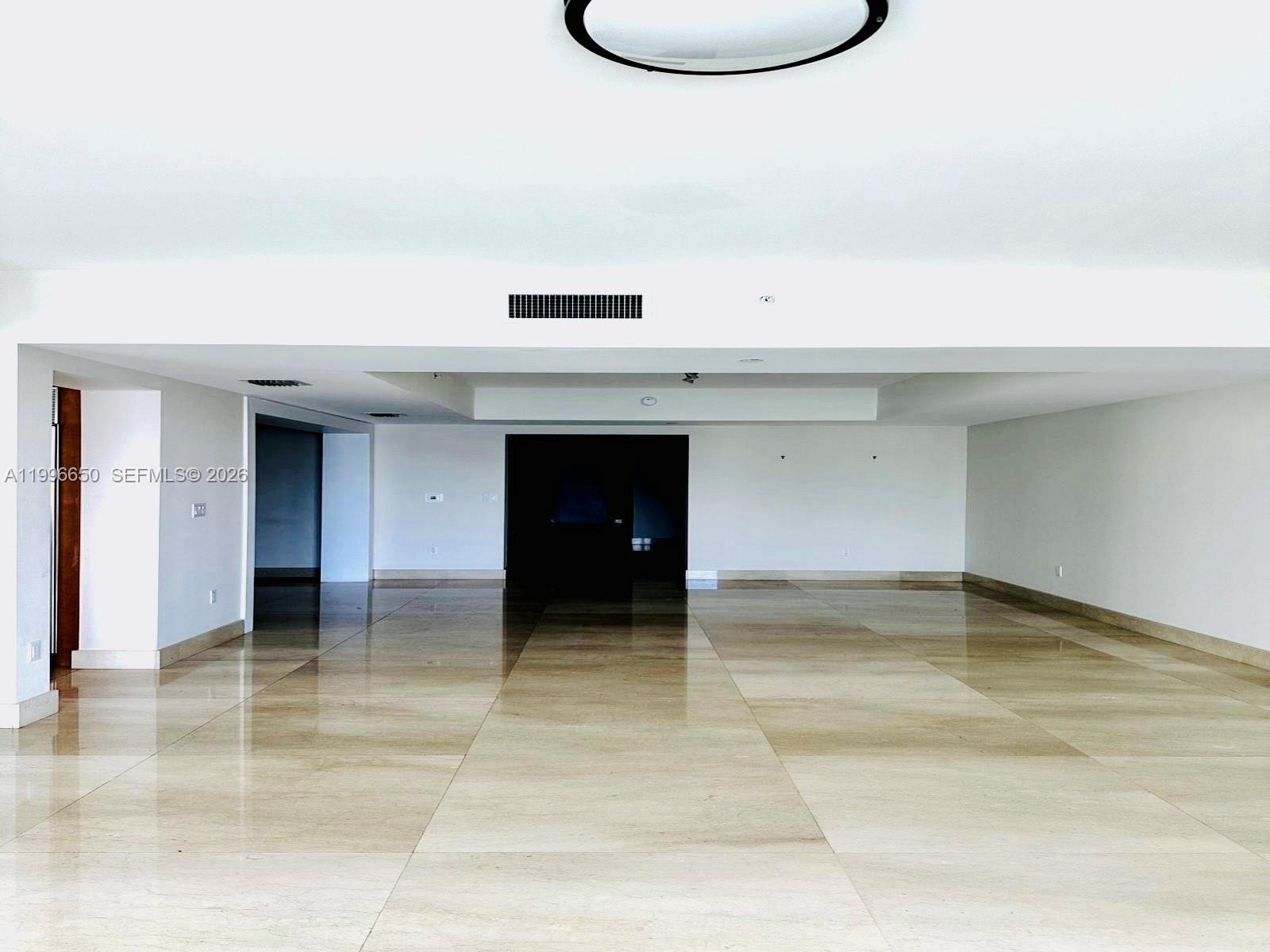 3301 NE 183rd St #809, Aventura FL 33160