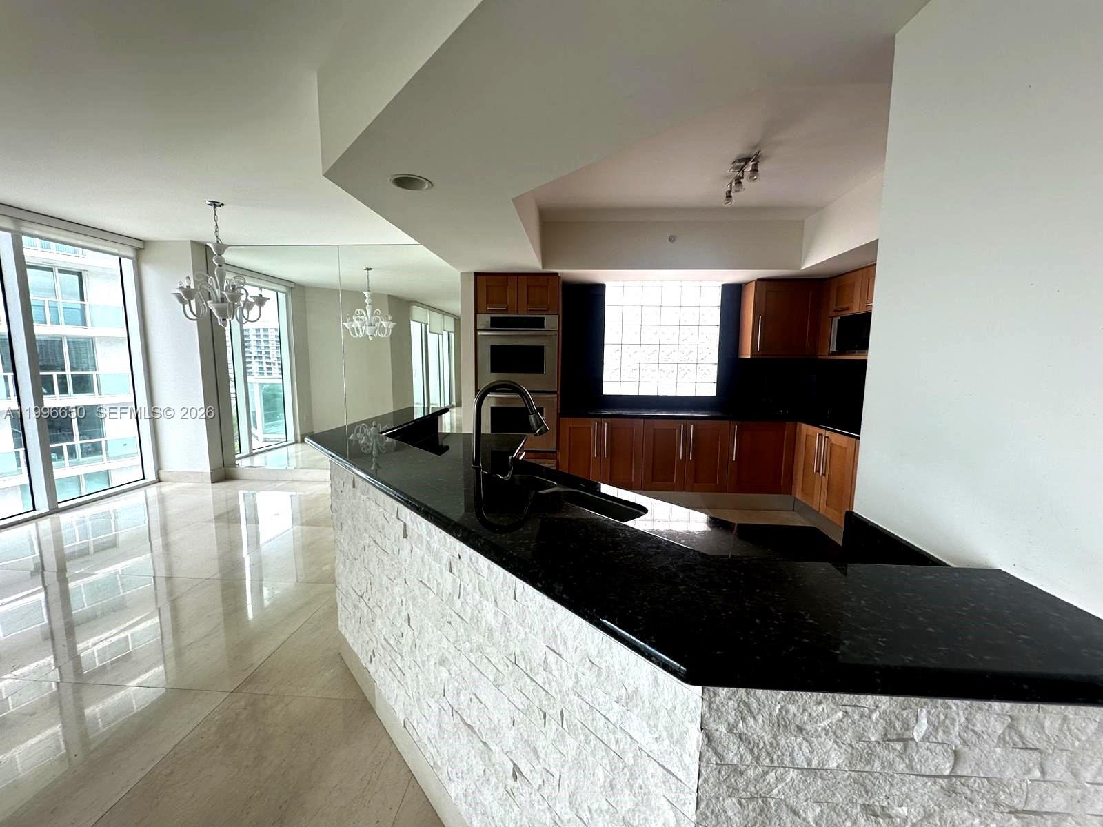 3301 NE 183rd St #809, Aventura FL 33160