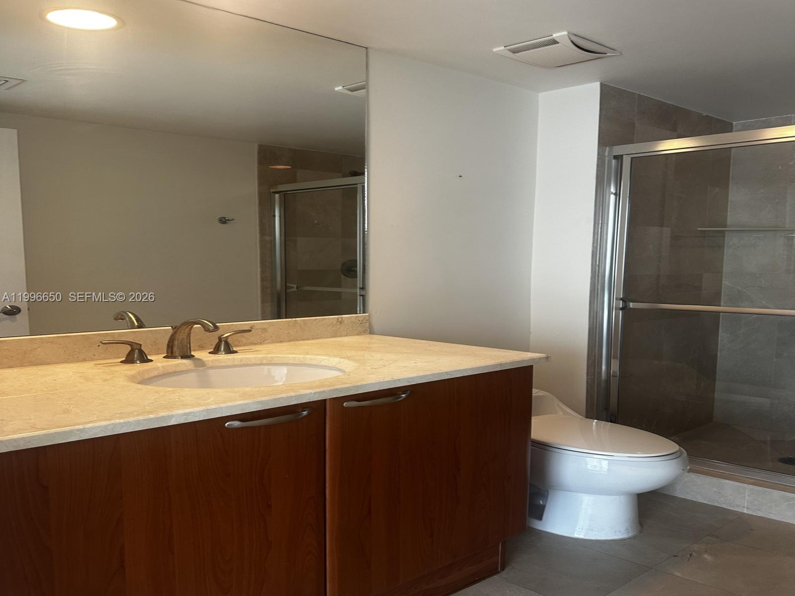 3301 NE 183rd St #809, Aventura FL 33160