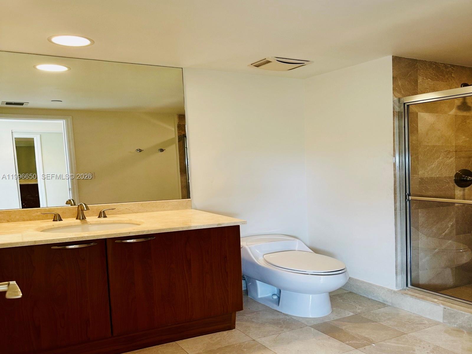 3301 NE 183rd St #809, Aventura FL 33160