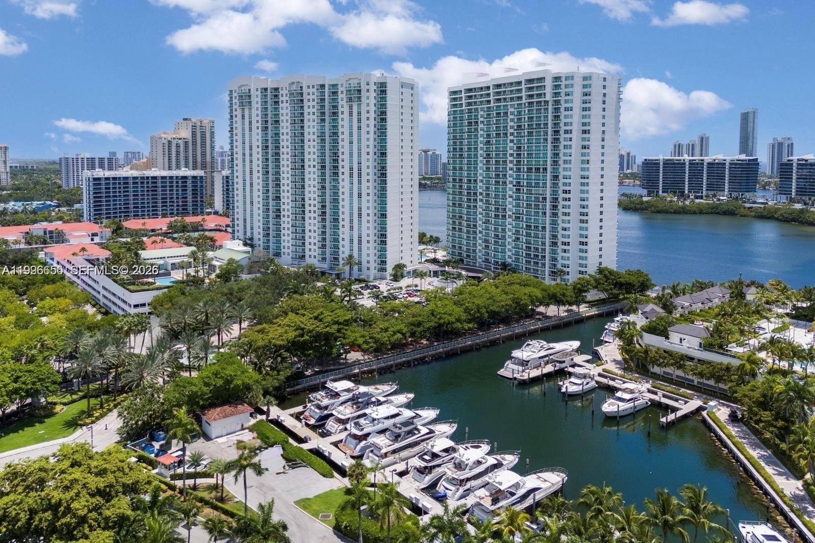3301 NE 183rd St #809, Aventura FL 33160
