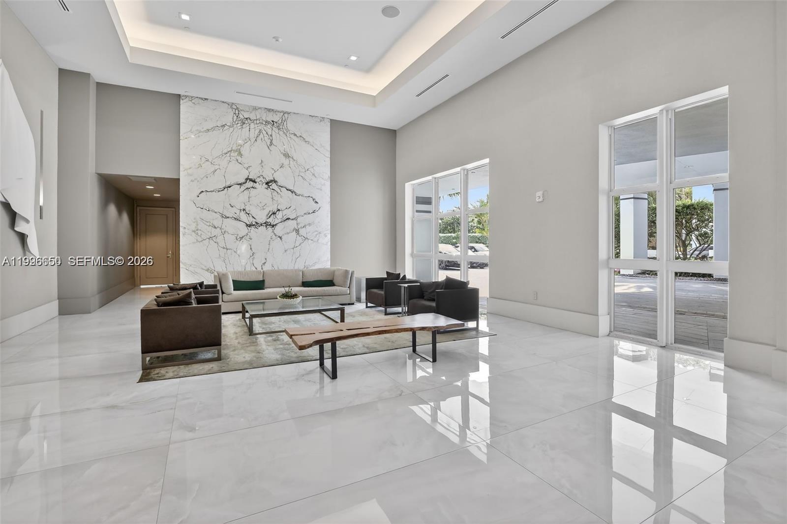 3301 NE 183rd St #809, Aventura FL 33160