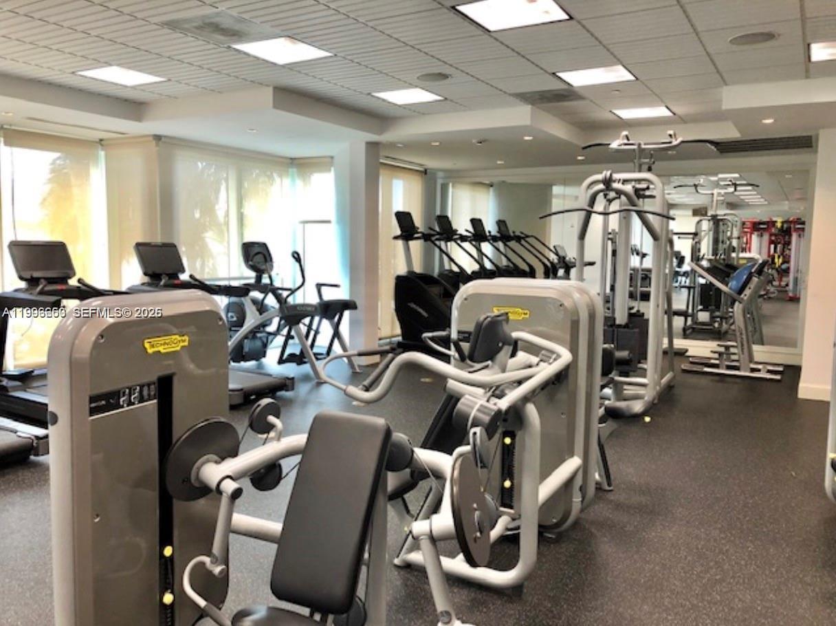 3301 NE 183rd St #809, Aventura FL 33160