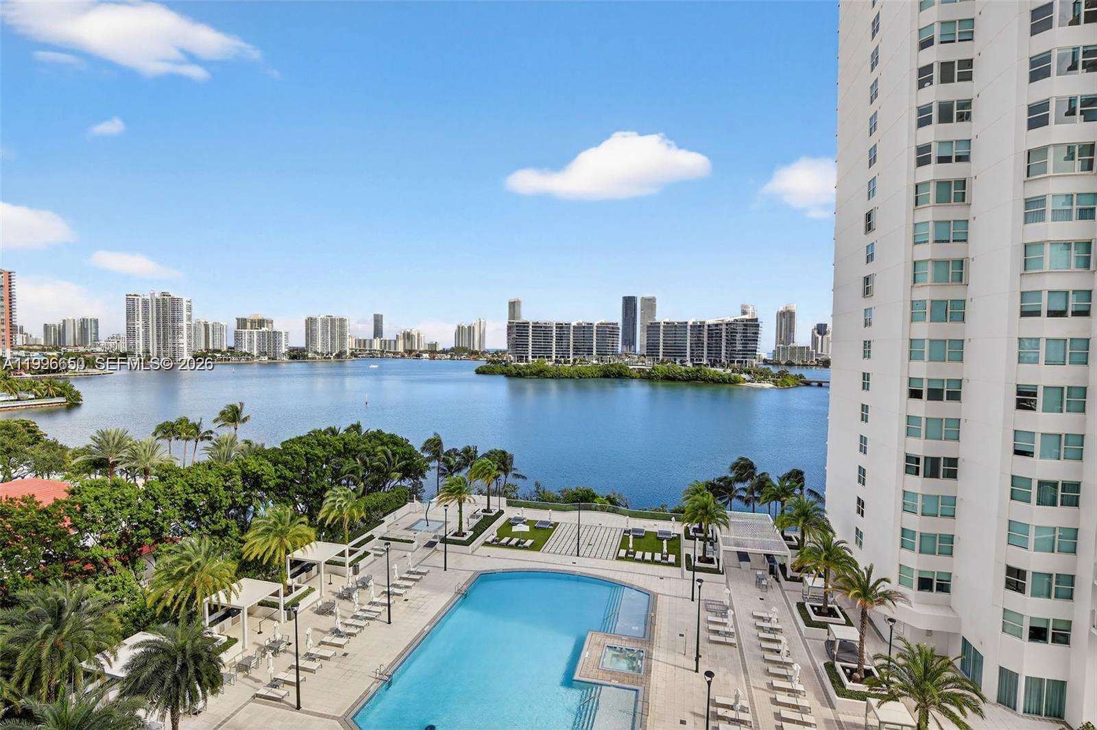 3301 NE 183rd St #809, Aventura FL 33160