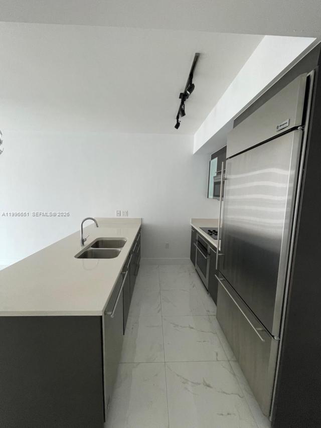 500 Brickell Ave #2506, Miami FL 33131