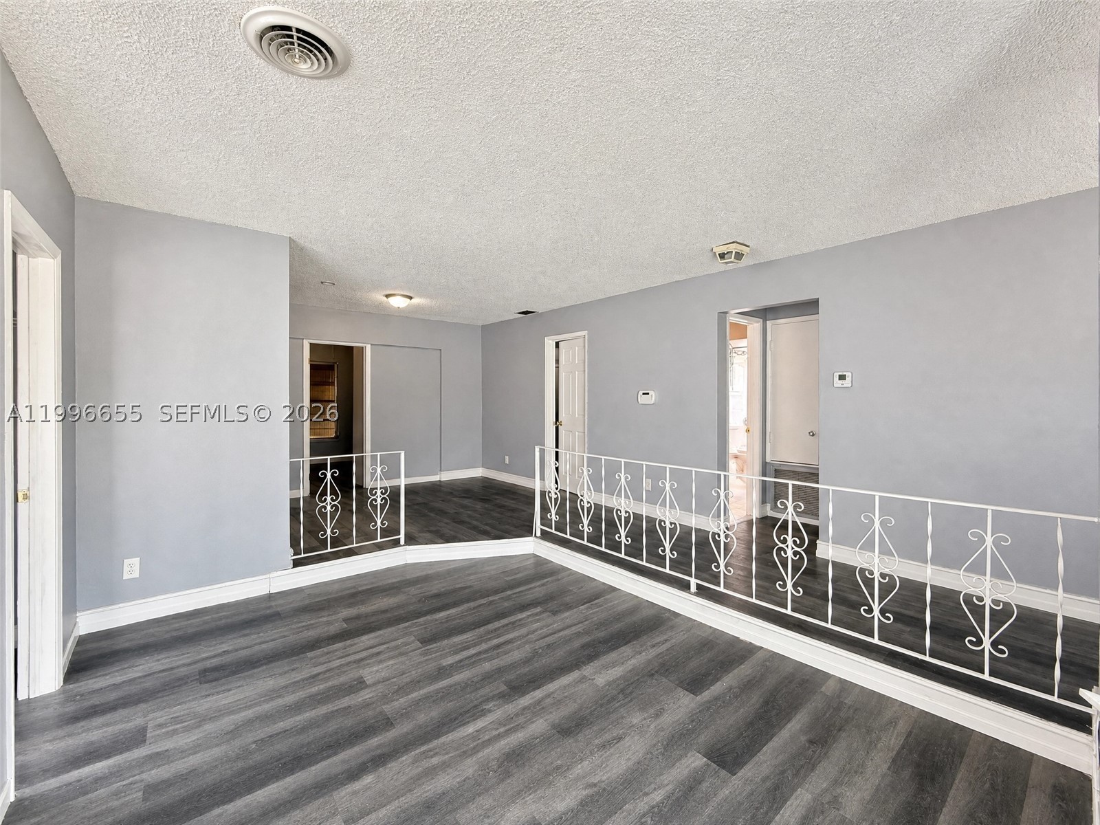 4753 NW 41st St, Lauderdale Lakes FL 33319