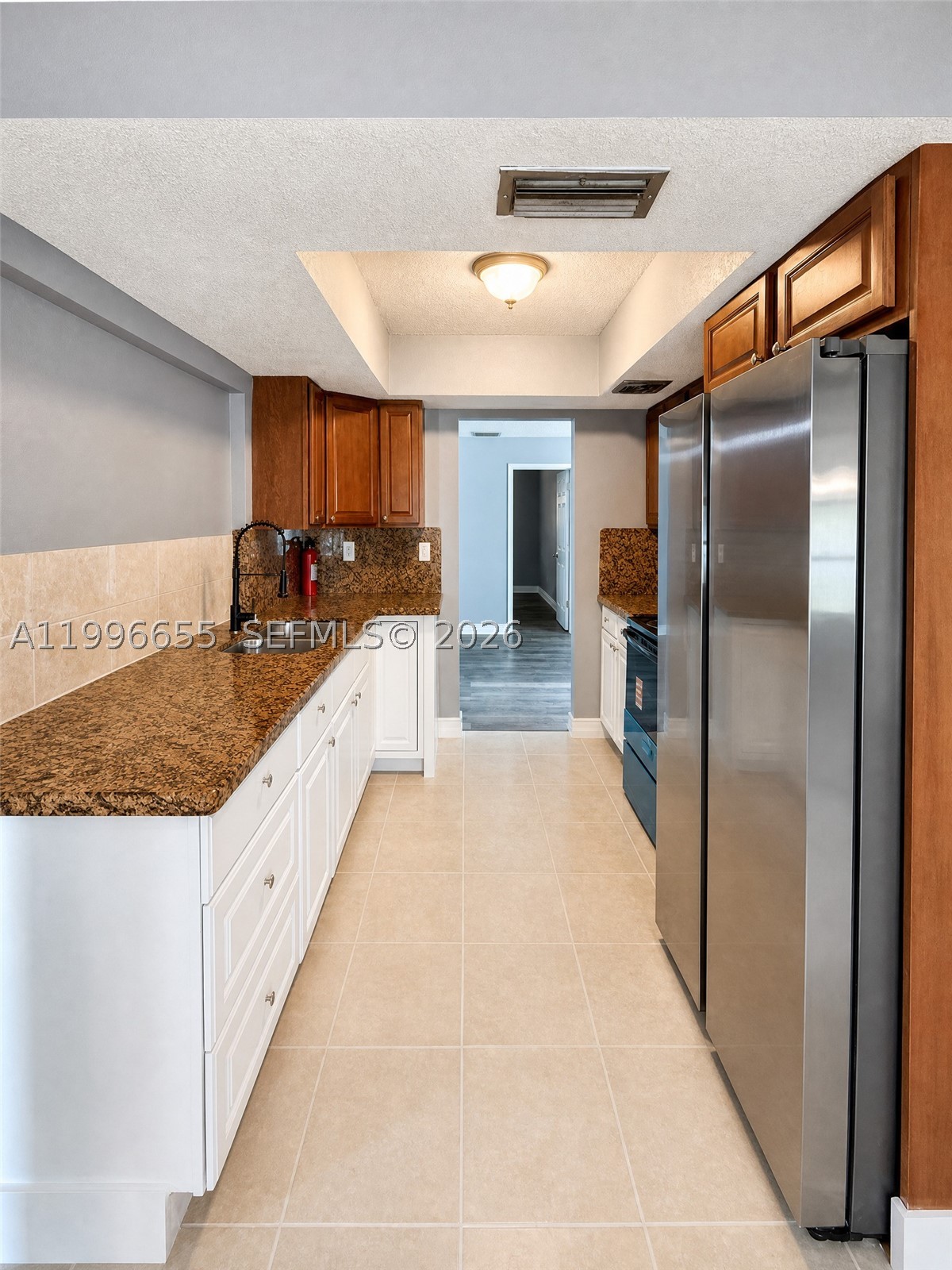 4753 NW 41st St, Lauderdale Lakes FL 33319
