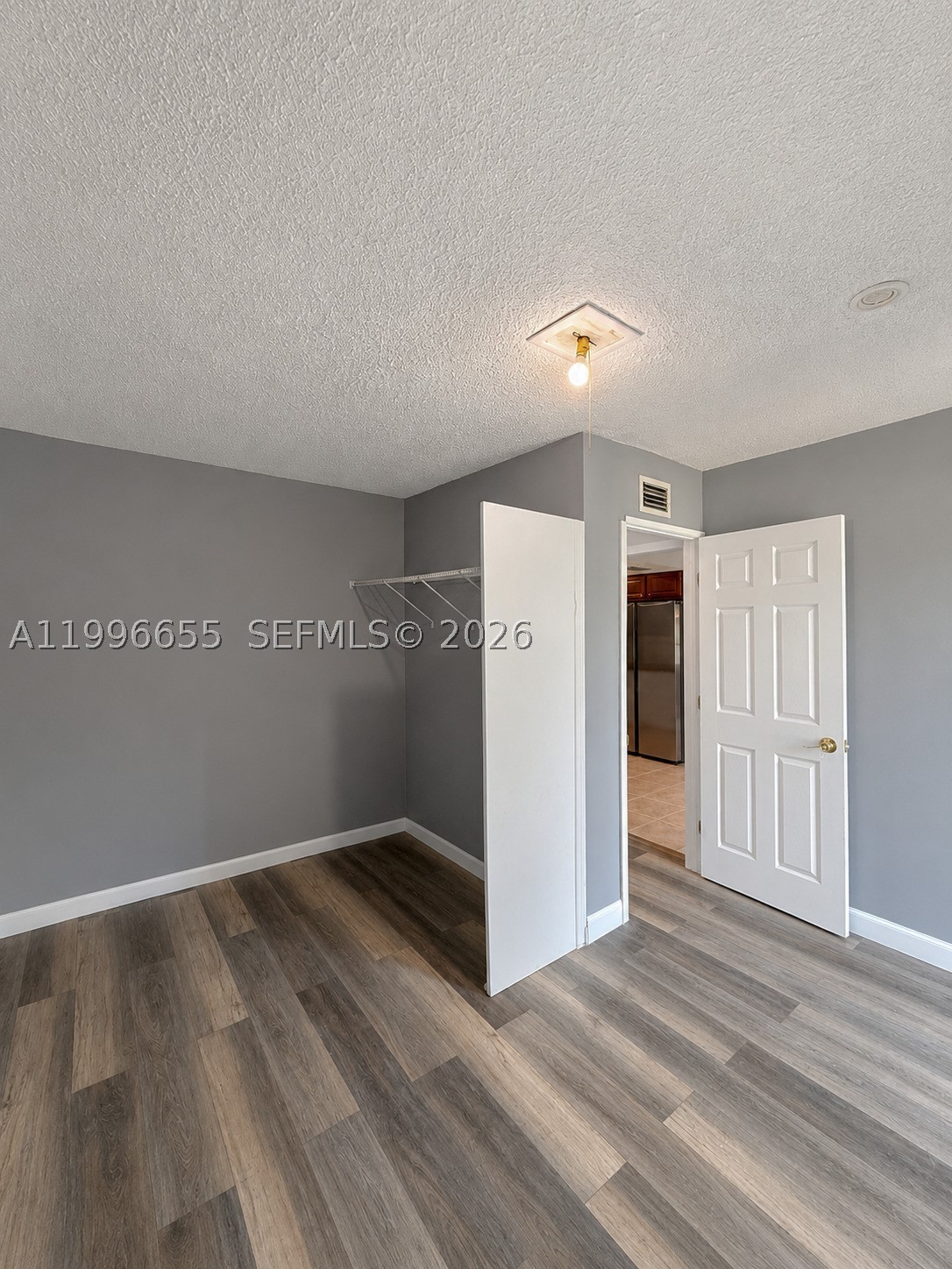4753 NW 41st St, Lauderdale Lakes FL 33319