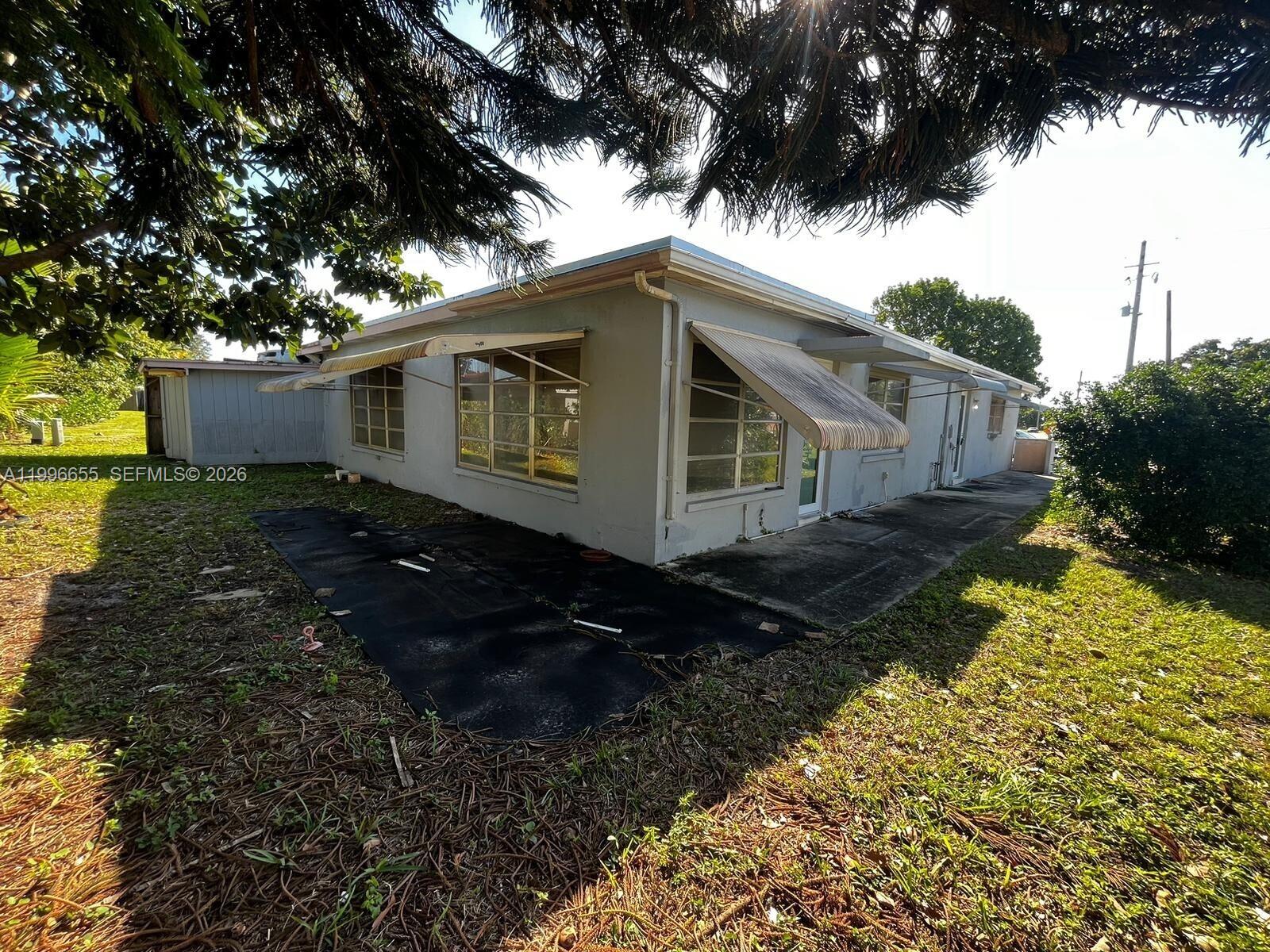 4753 NW 41st St, Lauderdale Lakes FL 33319