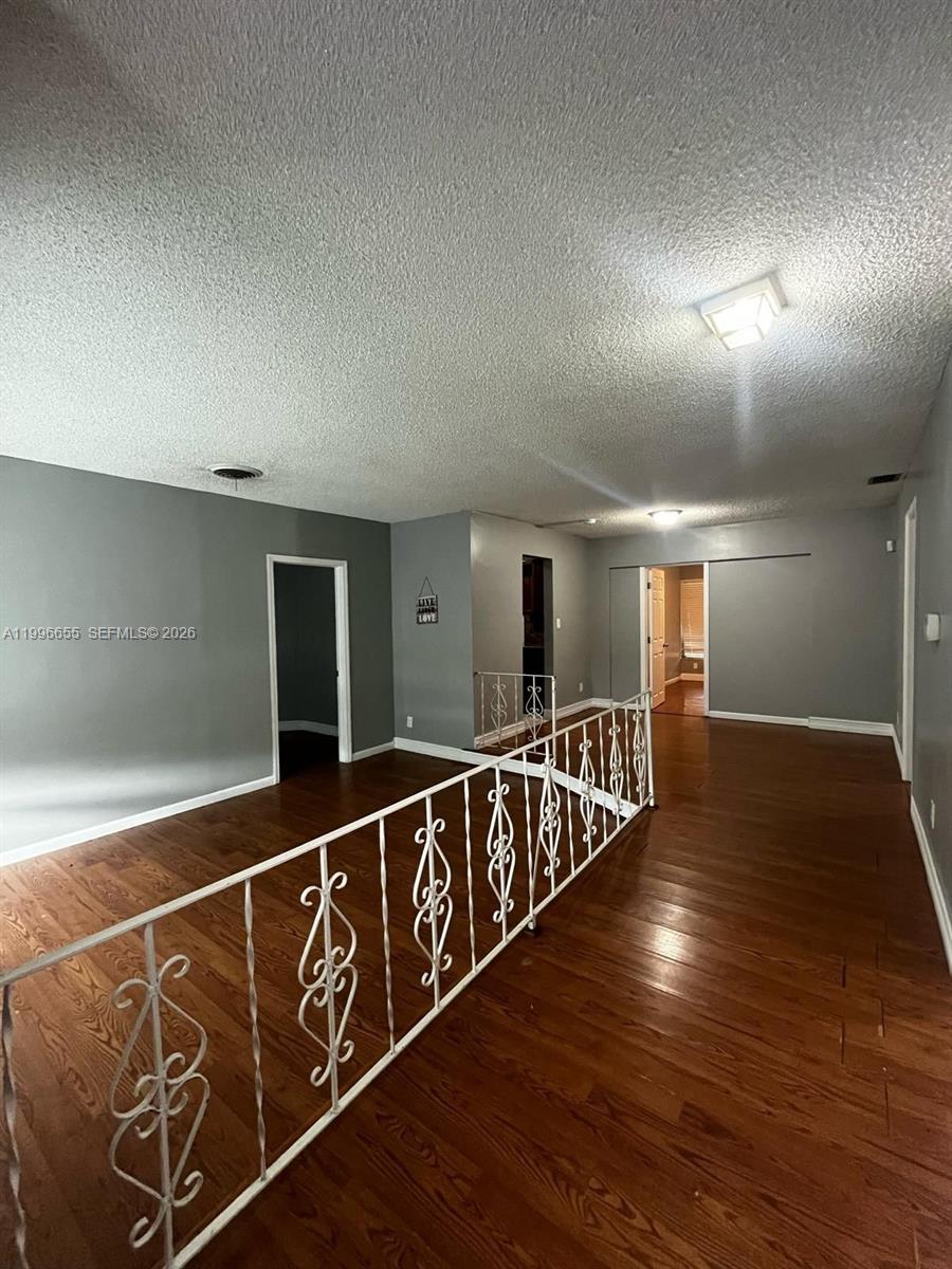 4753 NW 41st St, Lauderdale Lakes FL 33319