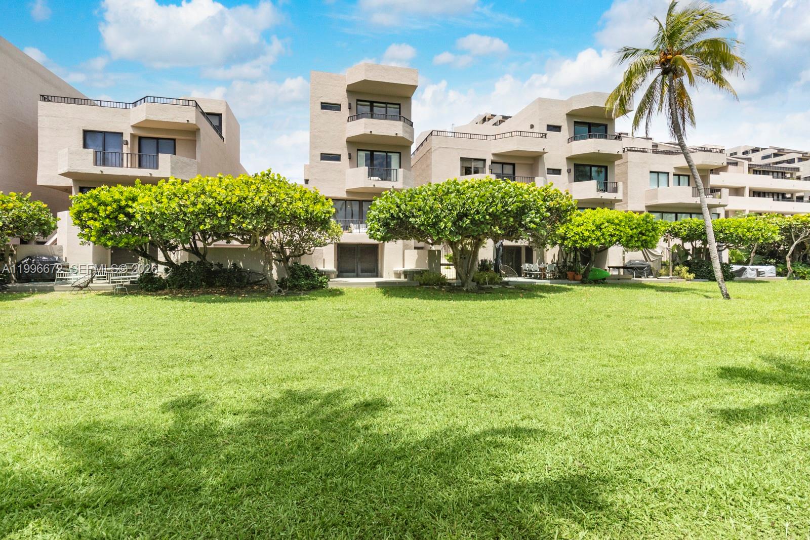 201 Crandon Blvd #174, Key Biscayne FL 33149