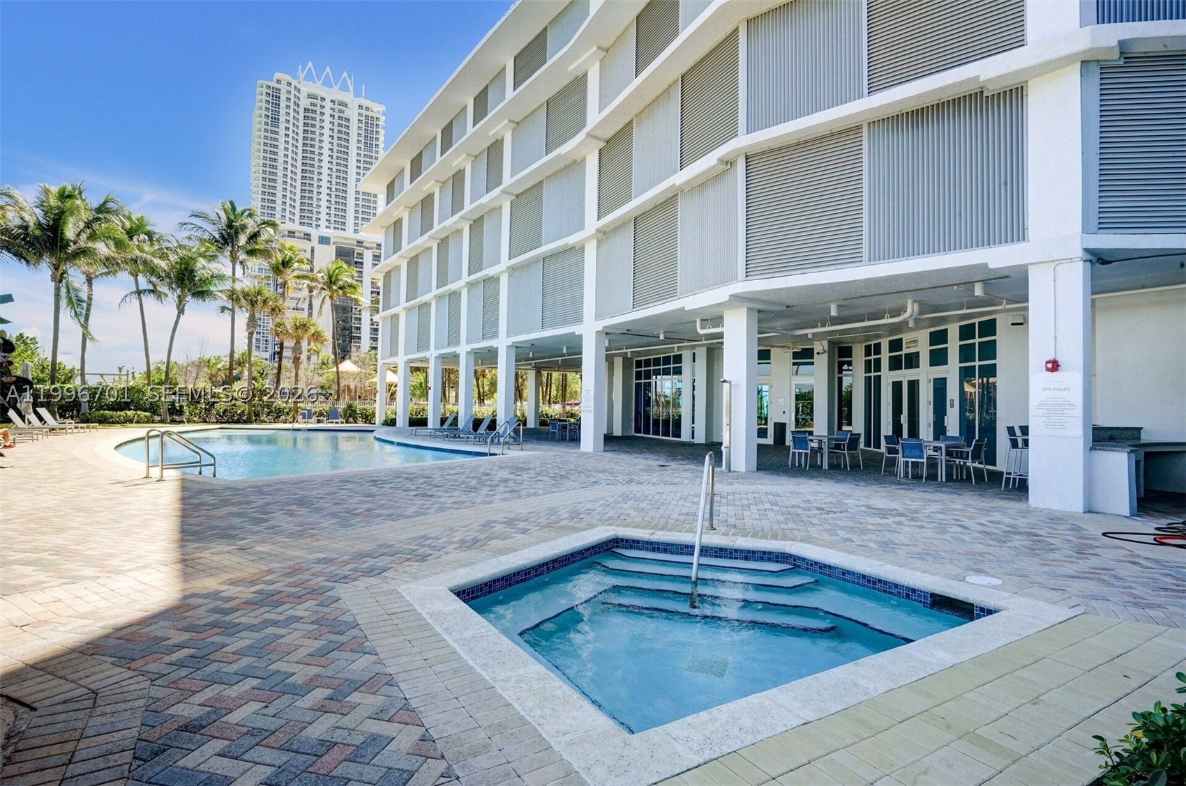 6515 Collins Ave #1604, Miami Beach FL 33141