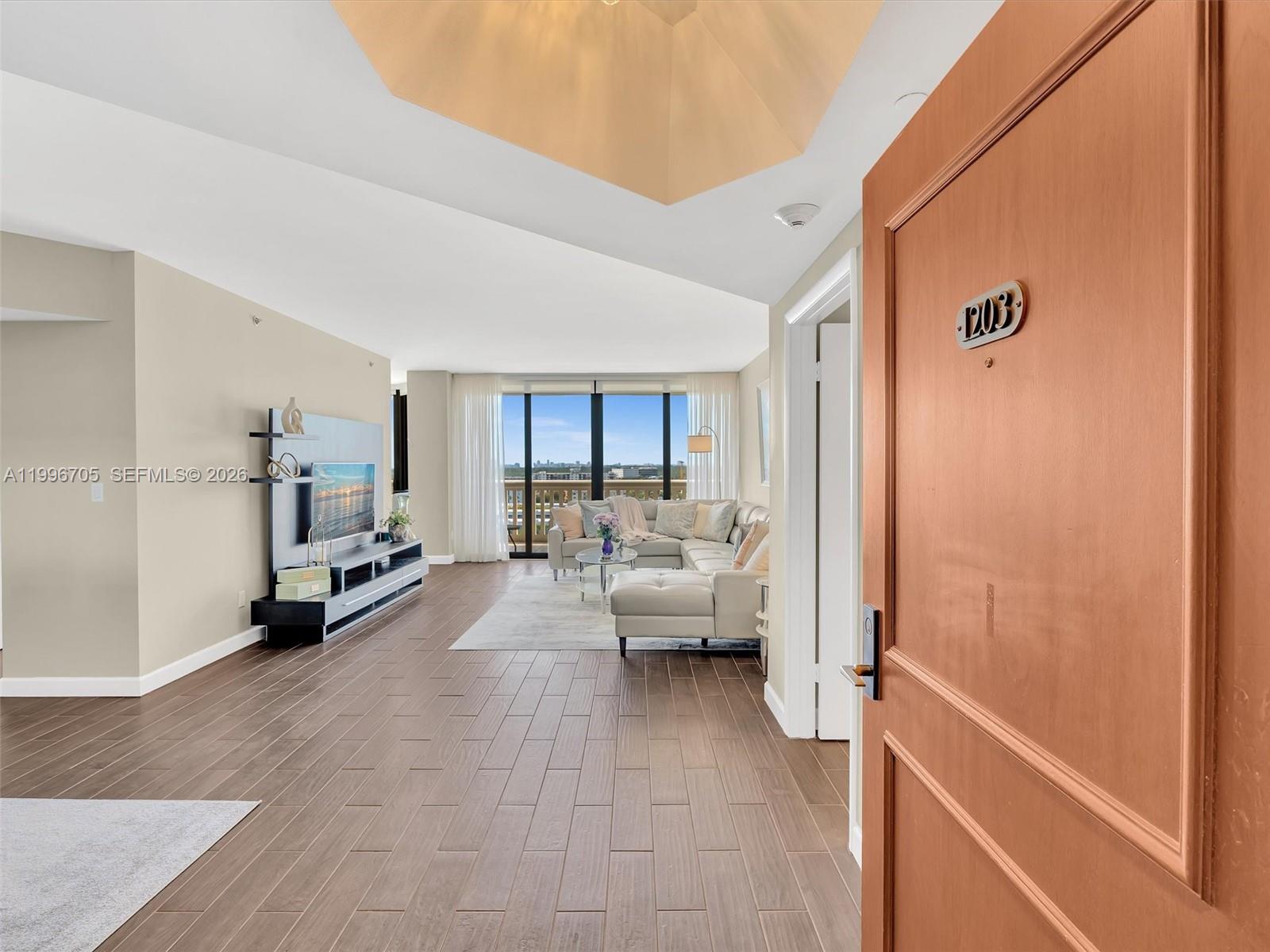 2000 Island Blvd #1203, Aventura FL 33160
