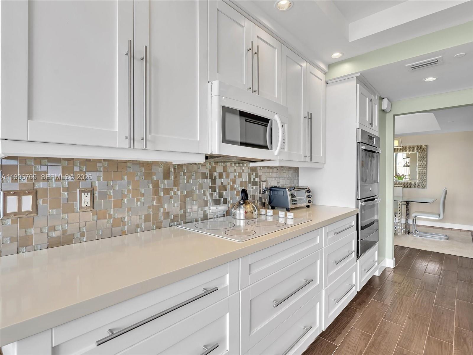 2000 Island Blvd #1203, Aventura FL 33160