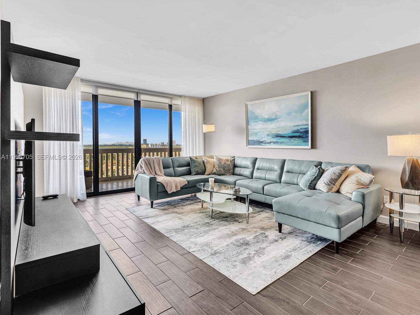 2000 Island Blvd #1203, Aventura FL 33160
