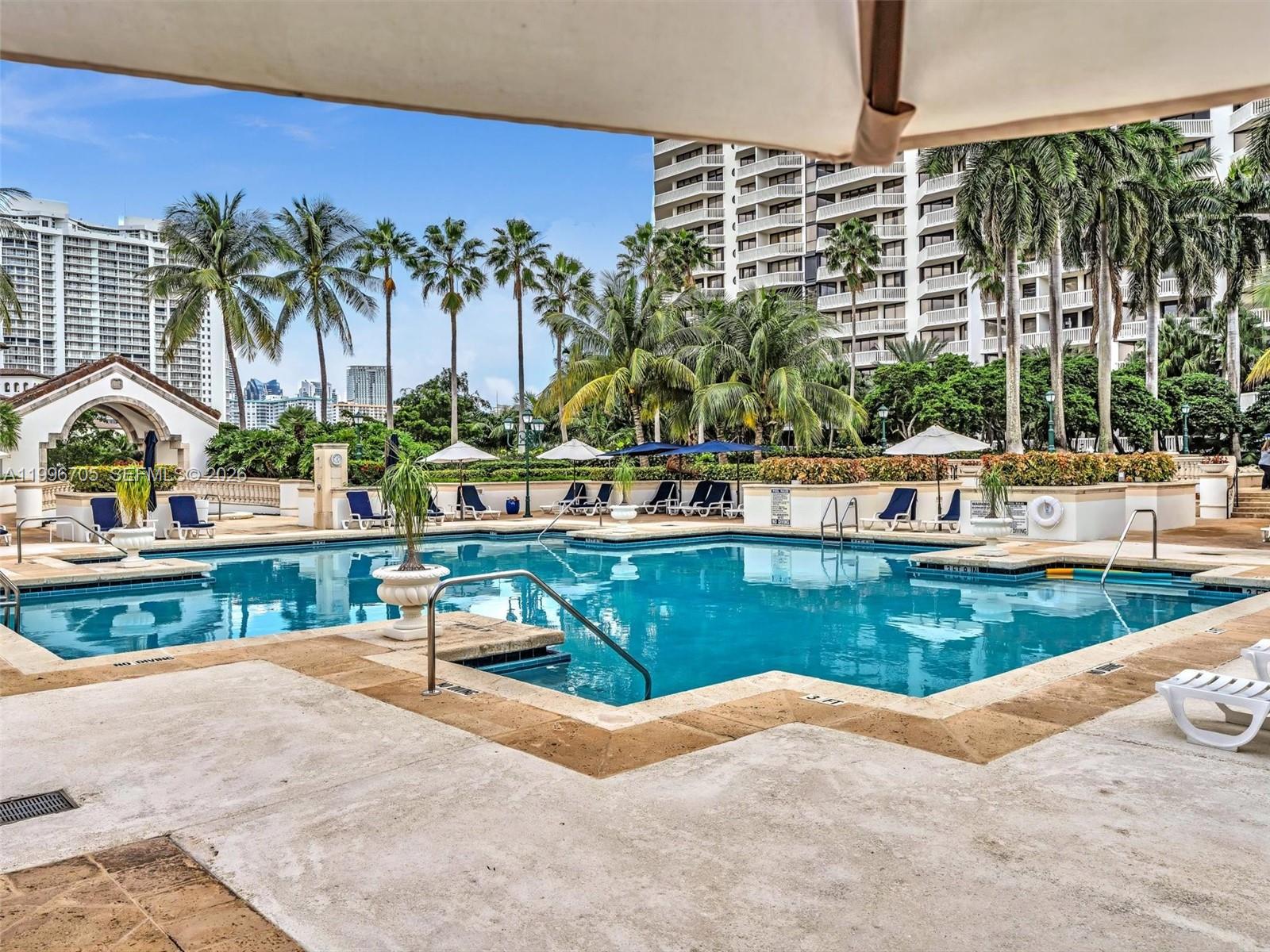 2000 Island Blvd #1203, Aventura FL 33160