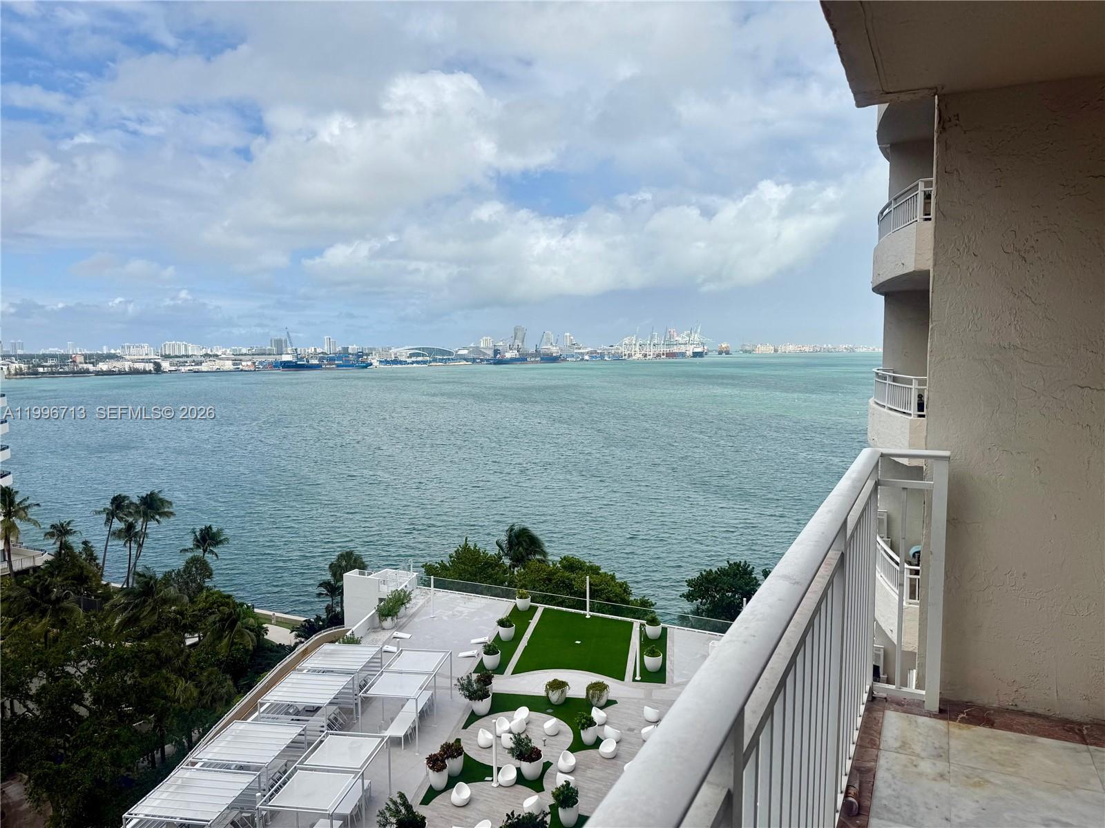 770 Claughton Island Dr #1105, Miami FL 33131