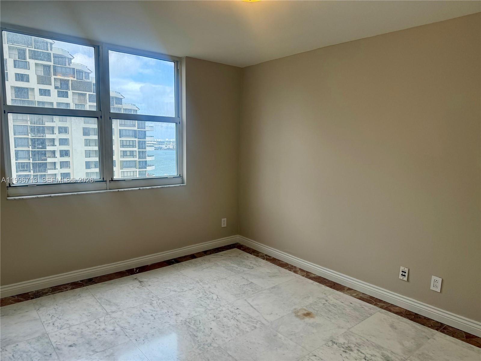 770 Claughton Island Dr #1105, Miami FL 33131