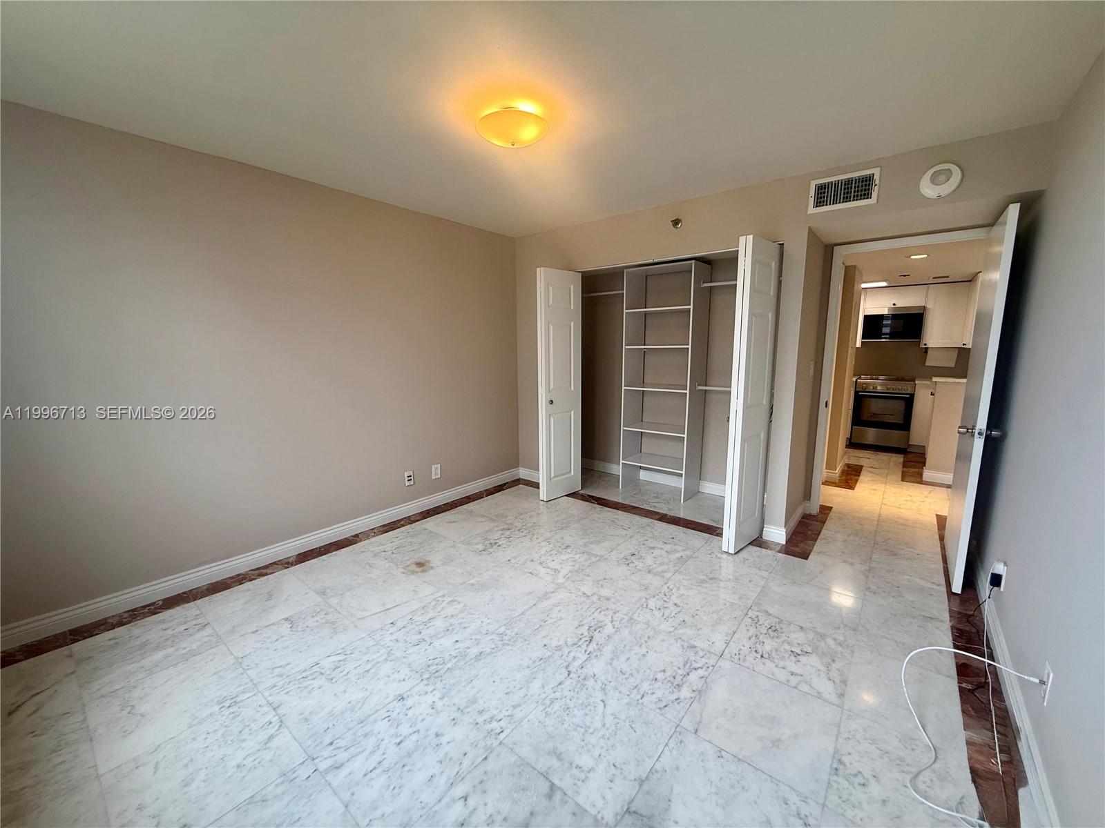 770 Claughton Island Dr #1105, Miami FL 33131