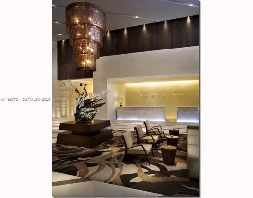 200 Biscayne Boulevard Way #3709, Miami FL 33131