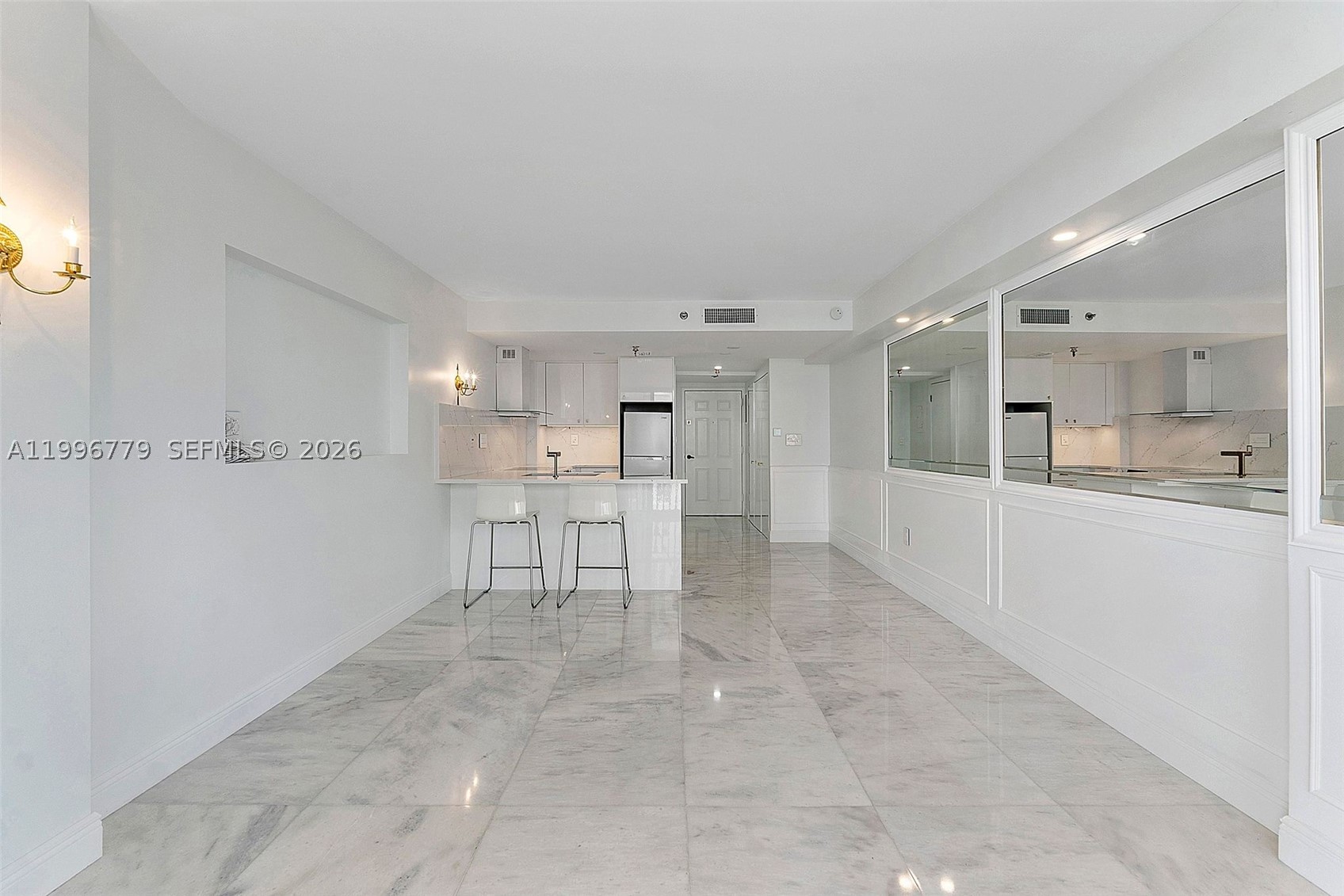 540 Brickell Key Dr #928, Miami FL 33131
