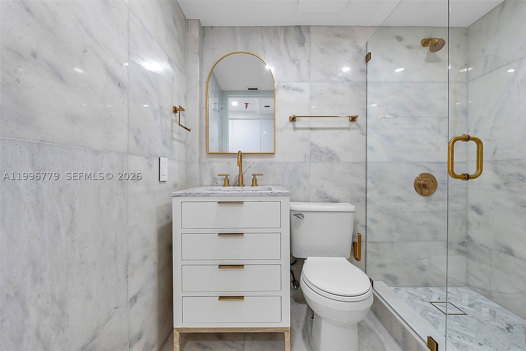 540 Brickell Key Dr #928, Miami FL 33131