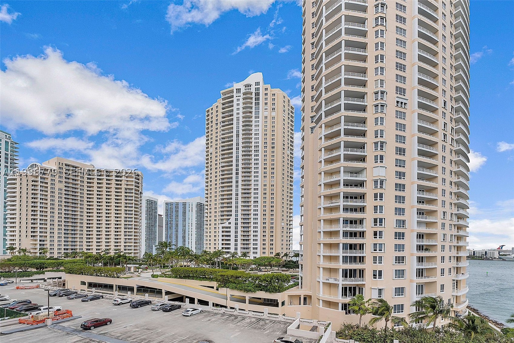 540 Brickell Key Dr #928, Miami FL 33131