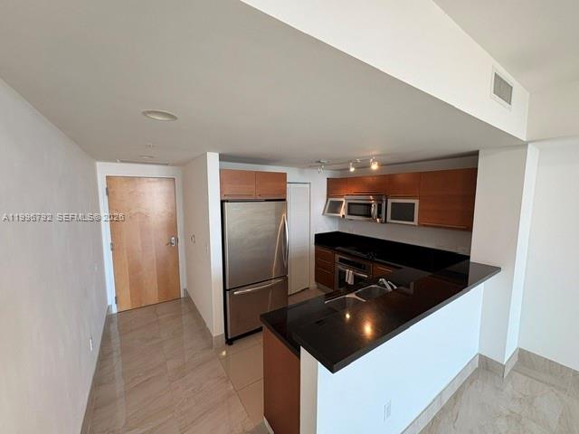 253 NE 2nd St #2309, Miami FL 33132