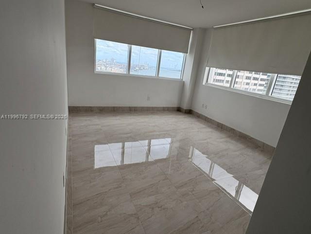 253 NE 2nd St #2309, Miami FL 33132