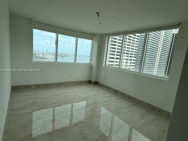 253 NE 2nd St #2309, Miami FL 33132