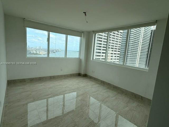 253 NE 2nd St #2309, Miami FL 33132