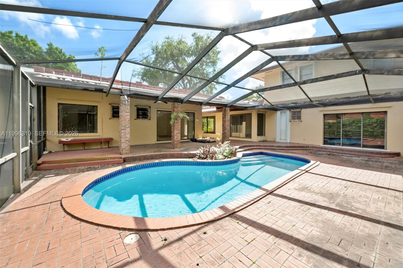 1545 Cantoria Ave, Coral Gables FL 33146