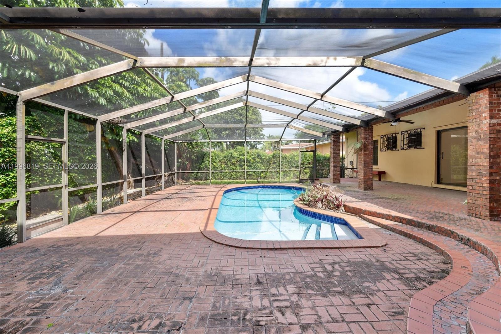 1545 Cantoria Ave, Coral Gables FL 33146