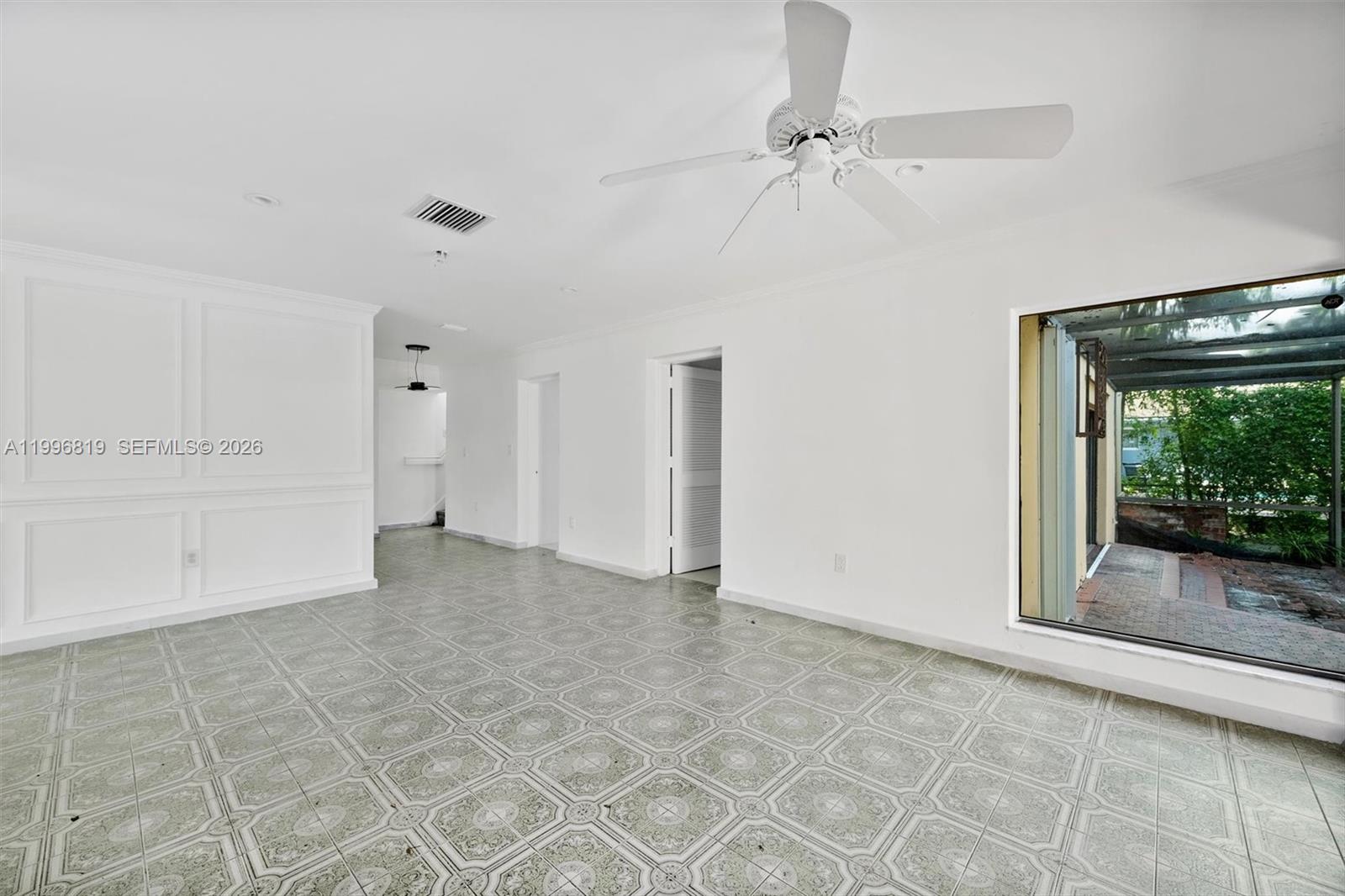 1545 Cantoria Ave, Coral Gables FL 33146