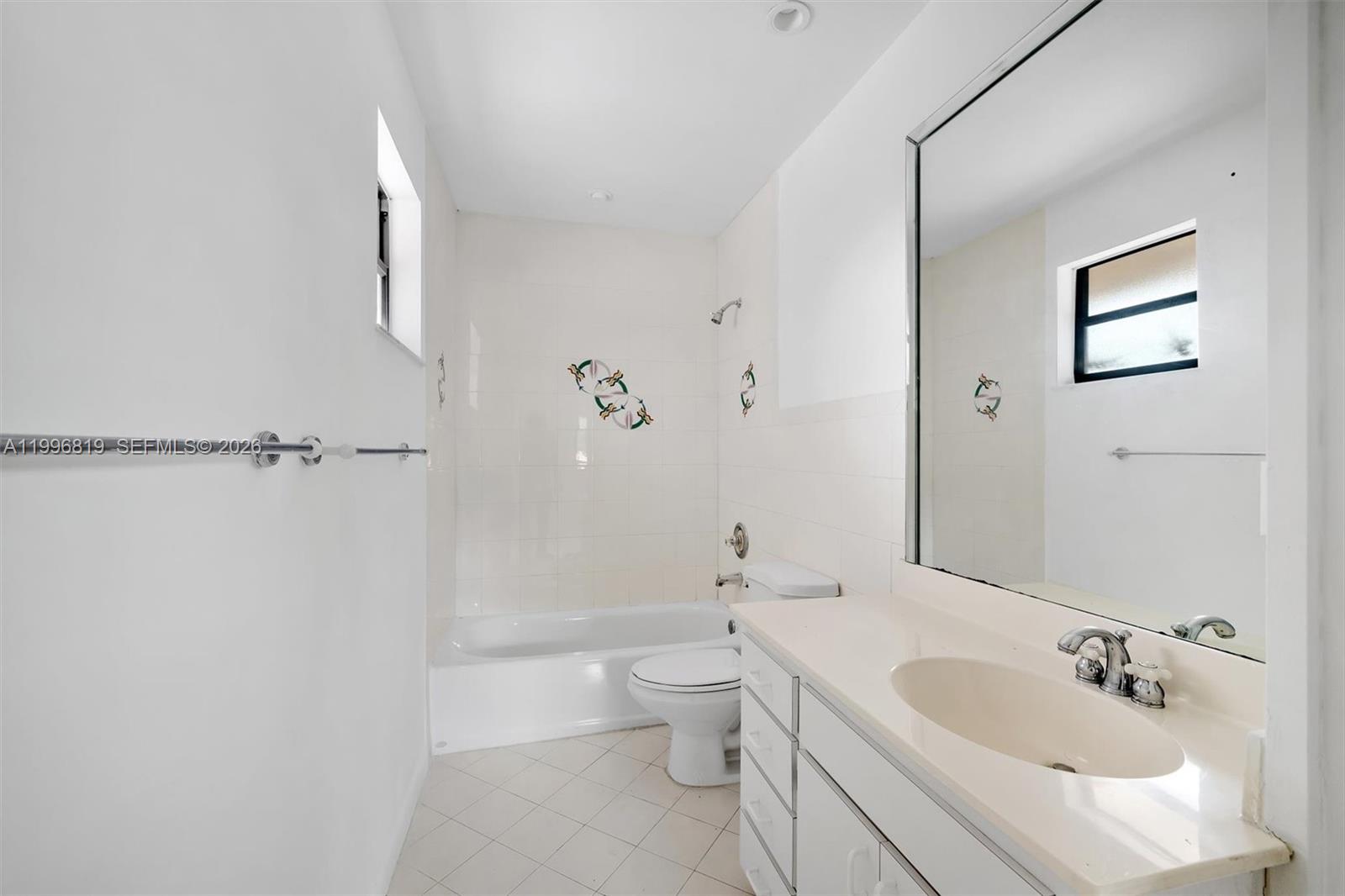 1545 Cantoria Ave, Coral Gables FL 33146