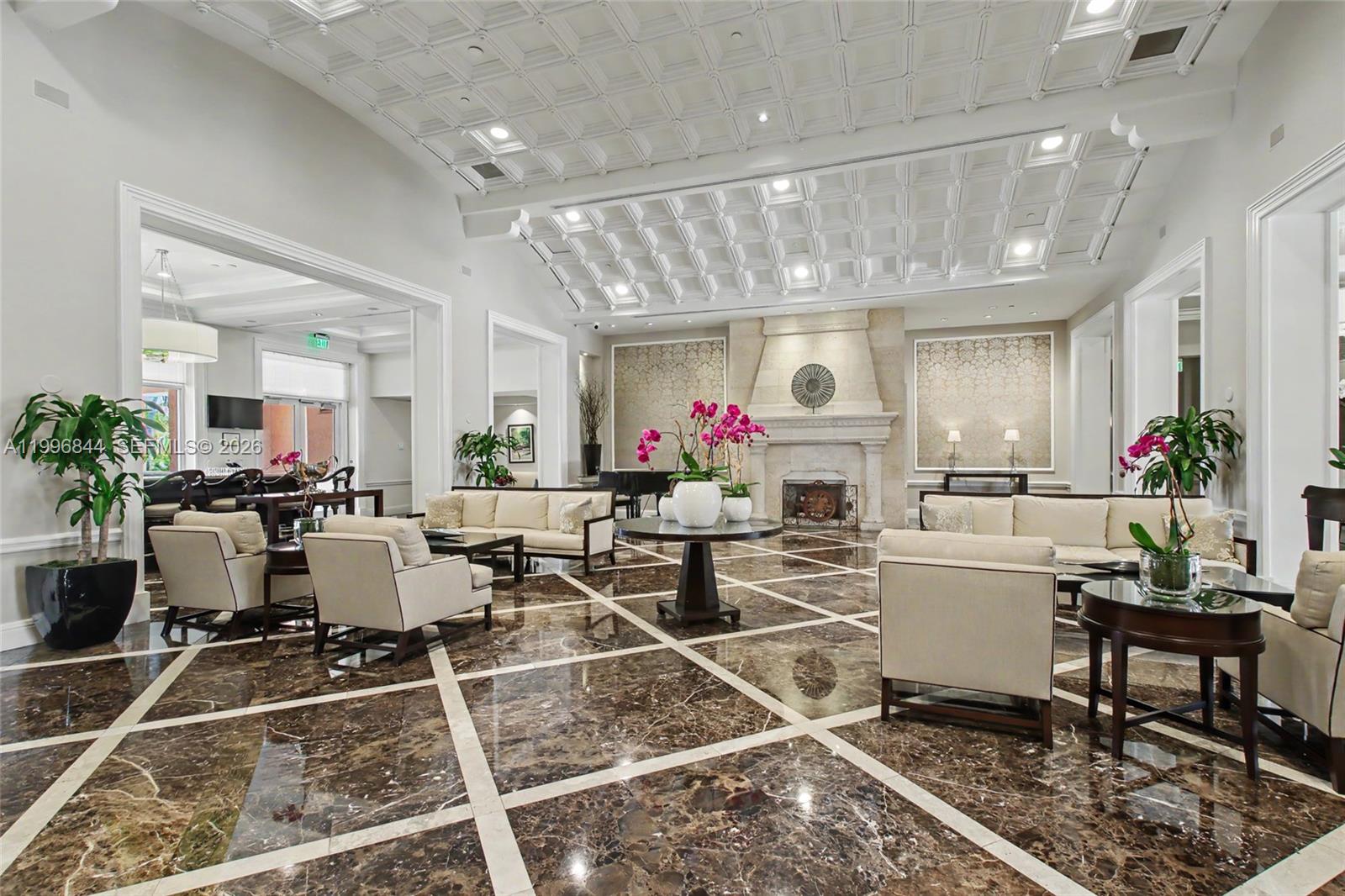 60 Edgewater Dr #3G, Coral Gables FL 33133