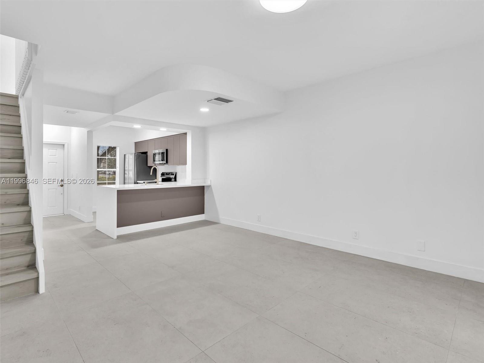 8 Key West Ct #8, Weston FL 33326