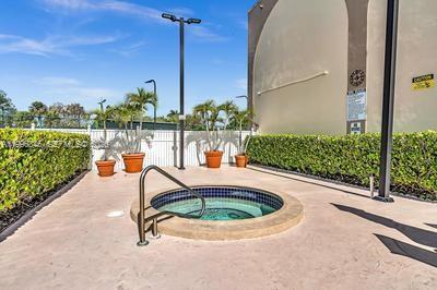8 Key West Ct #8, Weston FL 33326