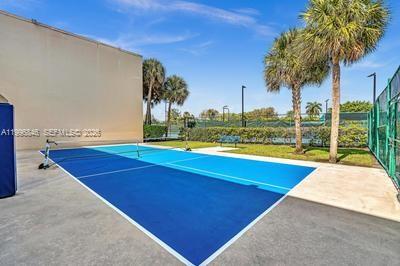 8 Key West Ct #8, Weston FL 33326