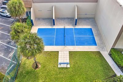 8 Key West Ct #8, Weston FL 33326