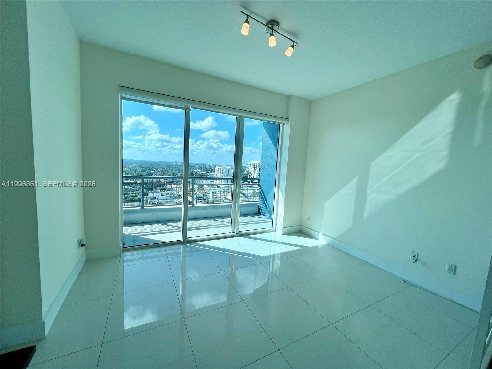 60 SW 13th St #1611, Miami FL 33130
